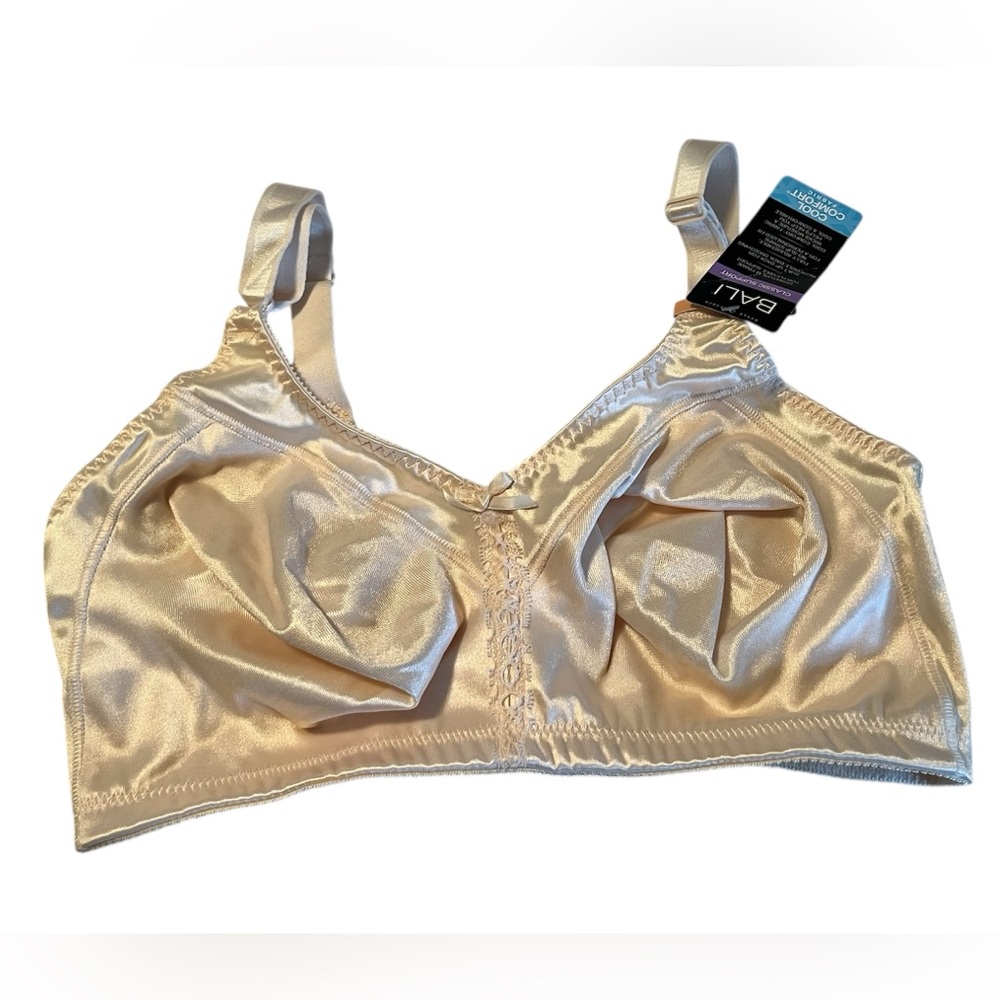 Bali Women's Classic Support Cool Comfort Beige Bra